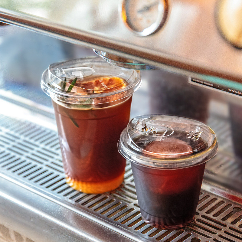 PET Clear Plastic Cup With Lid , Eco-Friendly Clear Plastic Cup With Beverage Consumption